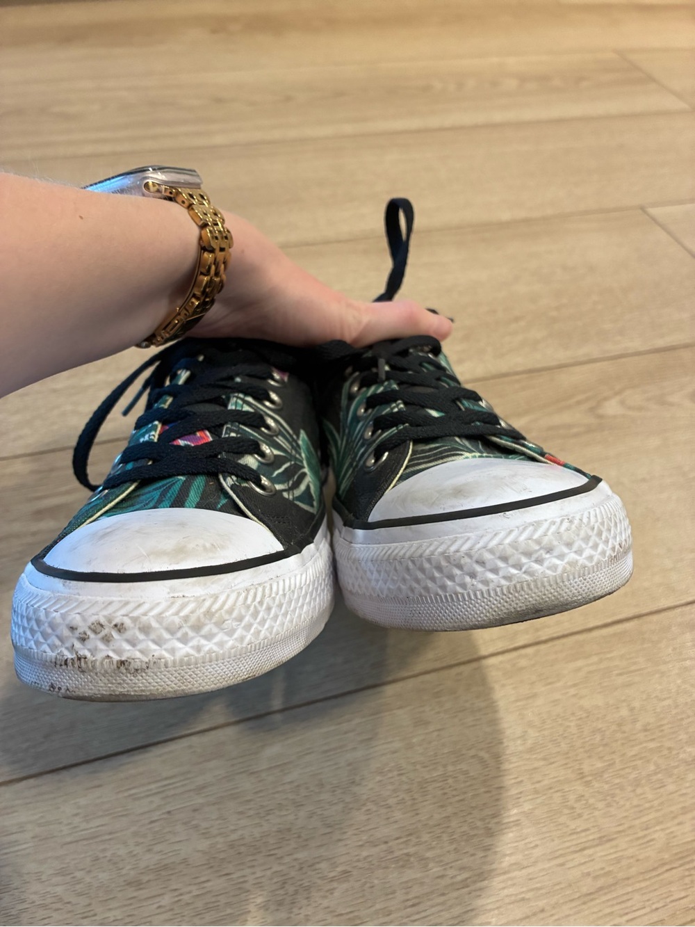 Converse Black Low Top Jungle Safari Leaf Print Sneaker Size Men’s 7/Women’s 9 - Picture 5 of 9
